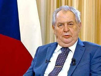 Miloš Zeman udelil štátne vyznamenania 29 osobnostiam: Medzi nimi aj zvučné mená