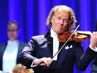 André Rieu odkladá koncert v Bratislave na máj budúceho roka