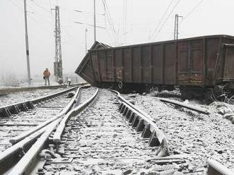 Vo Švédsku sa vykoľajilo 38 vagónov so železnou rudou