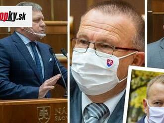 VIDEO Napätá atmosféra v parlamente: Spôsobili to respirátory, vykázali Mazureka a Fico odišiel, Kollár zváži stráž