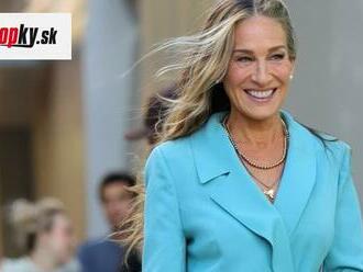 Sarah Jessica Parker sa objavila na titulke Vogue. Vyjadrila sa k negatívnym komentárom o jej vzhľade