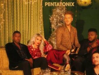 Pentatonix vítajú Vianoce s novým albumom