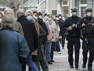 ONLINE: Švédi nikdy nezaviedli lockdown, ale opatrenie sprísnia