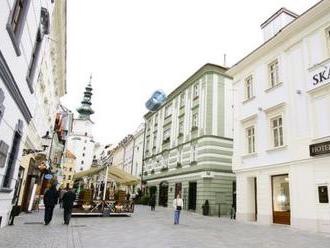 V srdci Starého mesta Bratislavy vám poskytne romantické ubytovanie Skaritz Hotel Residence.