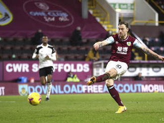 FC Burnley remizoval s FC Fulham v dohrávke 17. kole Premier League