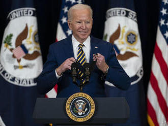 Biden: Amerika je späť