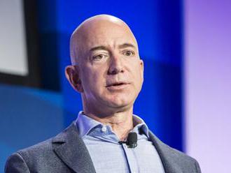 Jeff Bezos po 27 letech končí ve funkci ředitele Amazonu, odstoupí ještě letos