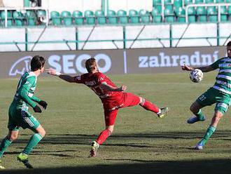 V Ďolíčku se dělily body. V zápase Bohemians s Olomoucí gól nepadl