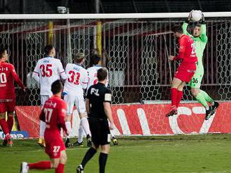 Plzeň se dotrápila k výhře v Brně, jedinou trefu zařídil Beauguel