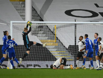 Fulham čaká na ligové víťazstvo už jedenásť zápasov, líder nezaváhal