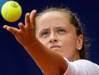 Kužmovú čaká na Australian Open veľká favoritka, ostatní Slováci majú nepriaznivé bilancie