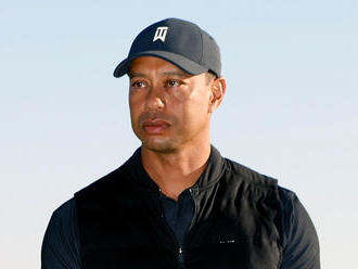 Tiger Woods mal ťažkú autonehodu, hospitalizovali ho v nemocnici