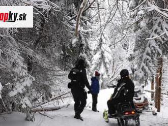 FOTO Policajti zadržali Poliakov na snežných skútroch: Premávali sa po chránenej oblasti