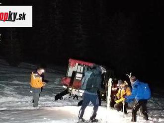 FOTO Túra sa mu mohla stať osudnou: Uviaznutého muža zachraňovali horskí záchranári