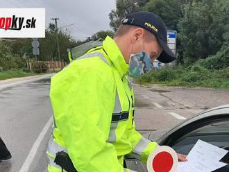 KORONAVÍRUS Pripravte sa na poriadne kontroly: Polícia bude hliadkovať aj na hraniciach okresov