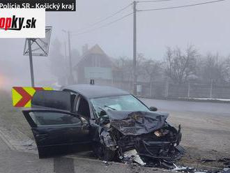 Mrazivé FOTO ťažkej nehody: Opitého vodiča zastavila až kaplnka! Po jazde nafúkal takmer 3 promile