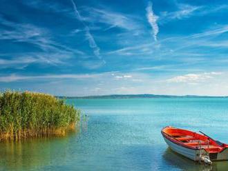 Pobyt len pár krokov od Balatonu: Tokajer Wellness Panzió *** s raňajkami a neobmedzeným wellness s 