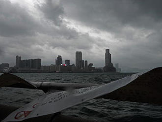 EÚ odsúdila Peking za schválenie hongkongského volebného systému