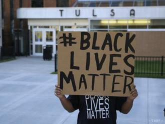 Protest hnutia Black Lives Matter v Belgicku sa zvrhol na rabovanie