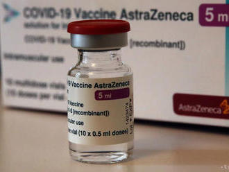 EMA: Vakcína od AstraZenecy nesúvisí so zvýšeným rizikom zrazenín