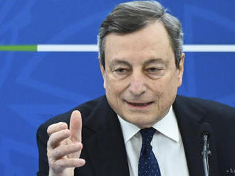 Premiér Draghi ubezpečil, že sa dá zaočkovať vakcínou od AstraZenecy