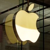 Apple dostal v Brazílii pokutu 41,6 mil. Kč za chybějící nabíječky u iPhonů