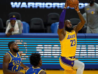 James pomohol k výhre Lakers nad Golden State