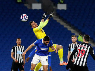 Newcastle s Dúbravkom v bráne prehral, nevyhrali vyše mesiaca