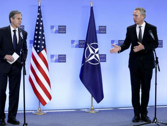 USA budú s NATO spolupracovať na koordinovanom odchode z Afganistanu