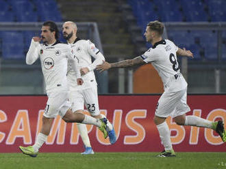 Spezia dvoma gólmi v závere zápasu Serie A zdolala Crotone 3:2