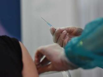Švédsko zmierni opatrenia pre ľudí zaočkovaných aspoň jednou dávkou vakcíny