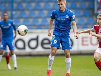 FOTO: Slavia vydřela výhru v Liberci, z penalty rozhodl Kúdela