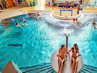 Vysoké Tatry: Hotel AquaCity Seasons **** prepojený s AquaCity Poprad a Fire Water wellness + polpenzia