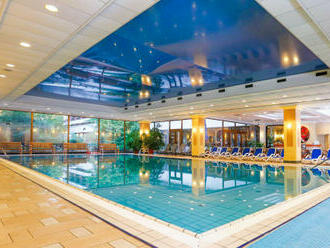 Ensana Grand Margaret Island Health Spa Hotel **** s termálnym wellness a polpenziou + dieťa zdarma.