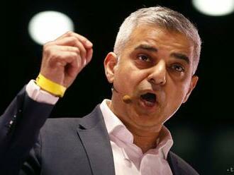 Labourista Sadiq Khan znovu zasadne do kresla primátora Londýna