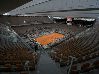 Viac divákov ako pred rokom. Roland Garros bude mať atmosféru