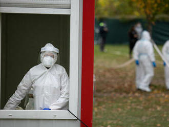 Epidémia covidu si na Slovensku vyžiadala už vyše 12-tisíc obetí