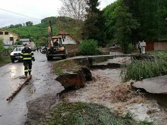 Premiér prisľúbil povodňou zničenej obci Rudno nad Hronom finančnú pomoc