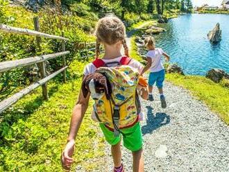 Rakúsko v deťmi obľúbenom Kinderhoteli Schneekönig **** s wellness, polpenziou, herňou a animáciami.