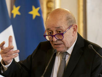 Le Drian: Európa potrebuje viesť s Ruskom dialóg na vysokej úrovni