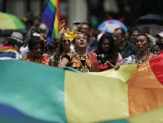 Tisíce ľudí demonštrujú v Berlíne za rovnaké práva pre LGBT komunitu