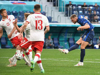 Slováci zdolali v otváracom zápase E-skupiny na ME Poľsko 2:1