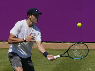 Draper postúpil do 2. kola na turnaji ATP v Londýne