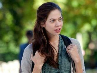 Itt a genderőrület újabb áldozata: Analeigh Tipton már nem bináris