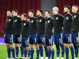 Skotští fotbalisté na Euru pokleknou. Ale jen ve Wembley na podporu Albionu