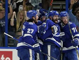 Tampa roztrhala Islanders na márne kúsky. Černák je zranený