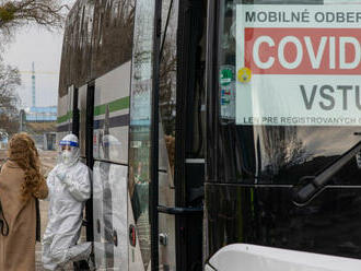 Vírus si vyžiadal ďalších päť obetí. Počet hospitalizovaných stúpol