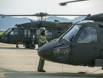 V Košiciach na vrtuľníkoch Black Hawk cvičiť nebudú, nočné lety rušia ľudí