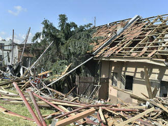 Na južnej Morave začína dochádzať stavebný materiál na opravu budov