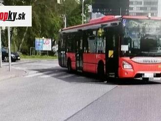 Surový útok v bratislavskej MHD: Terčom agresora sa stali aj ľudia na Patrónke